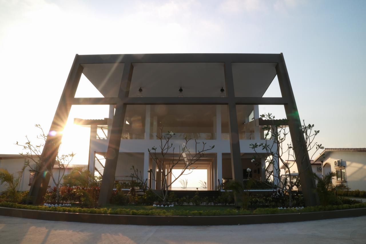 K Resort Ngwe Saung Ngwesaung Exterior foto